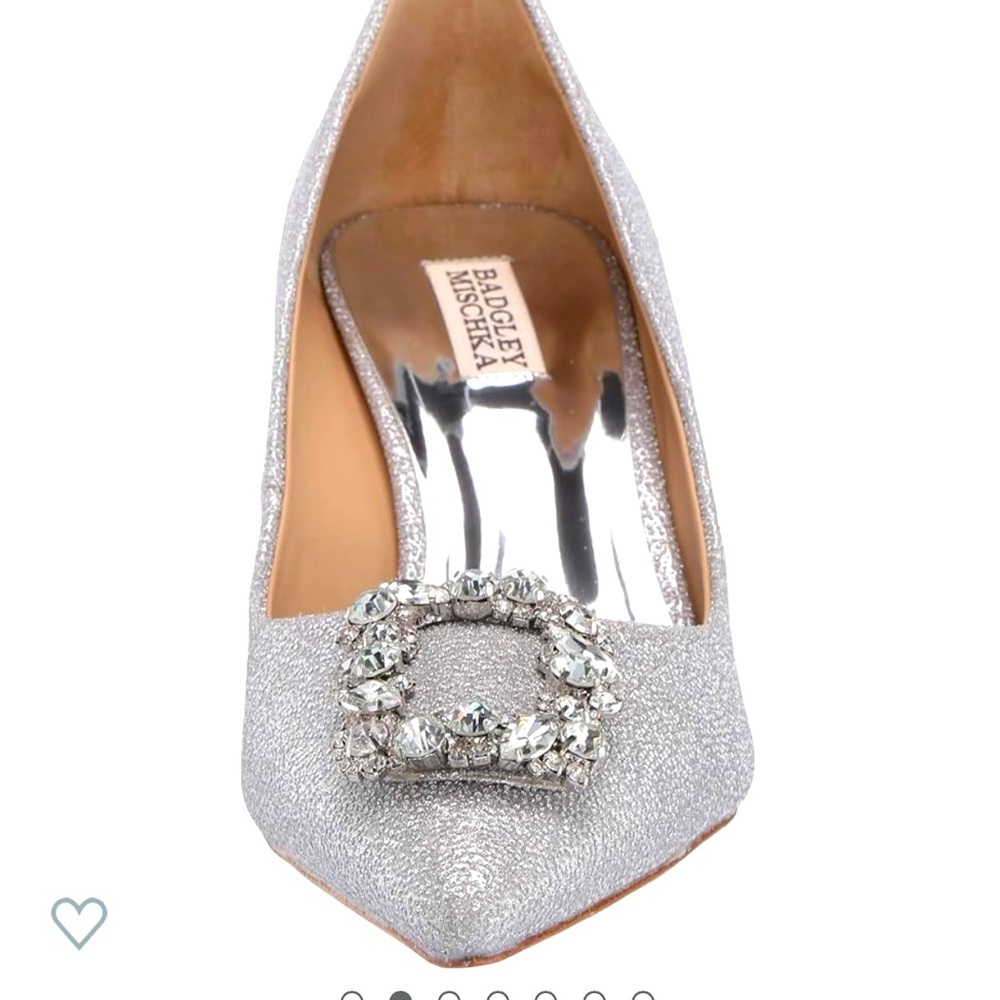 Badgley Mischka Carrie pump silver rinestooe size 11. New with tags.